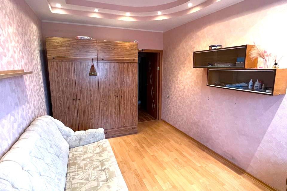 Продаётся 2-комнатная квартира, 56.6 м²