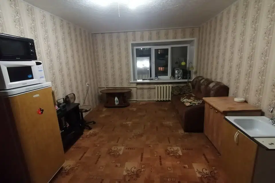 Продаётся комната в 1-комн. квартире, 19.3 м²