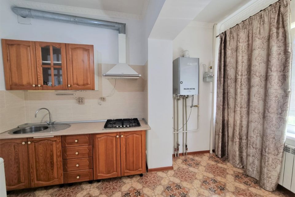 Продаётся 1-комнатная квартира, 44.2 м²