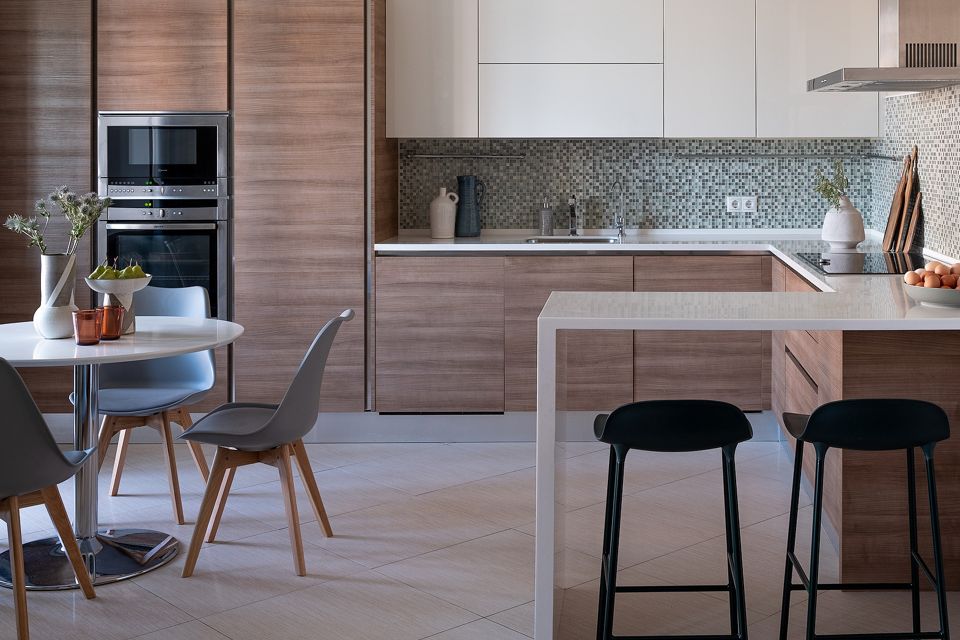 Продаётся 3-комнатная квартира, 130.3 м²