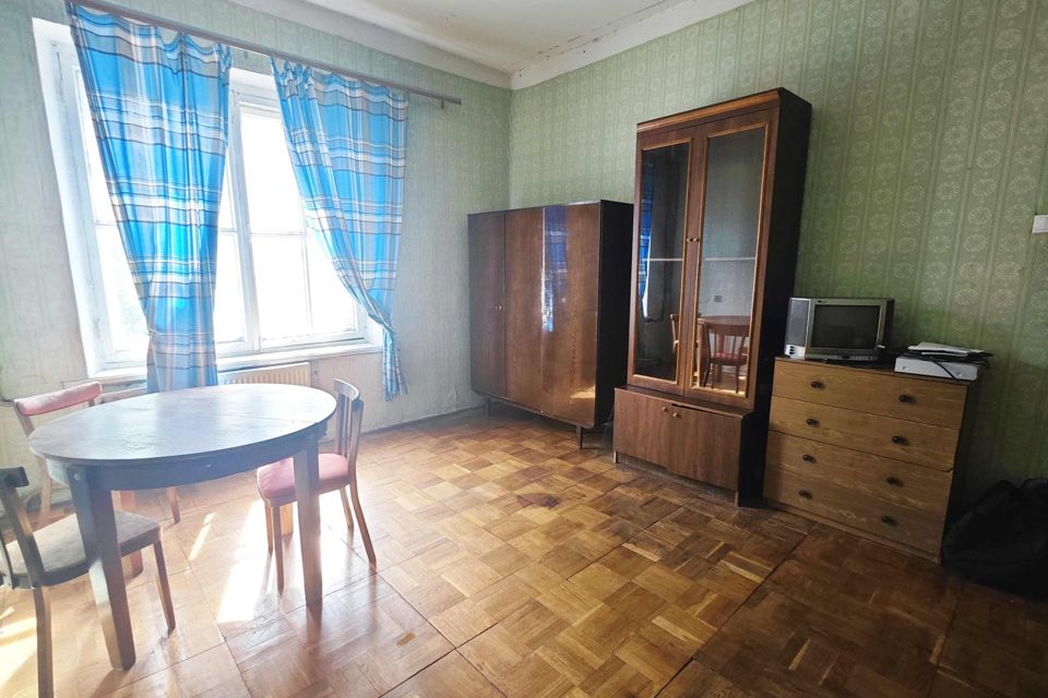 Продаётся 2-комнатная квартира, 57 м²