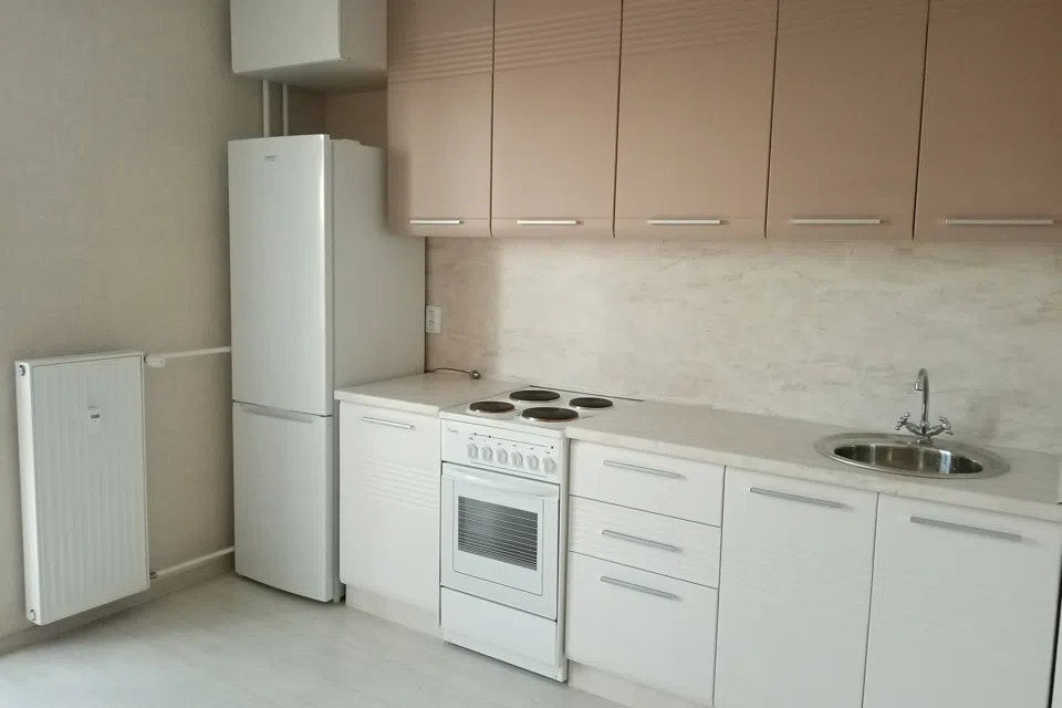 Продаётся 1-комнатная квартира, 38 м²