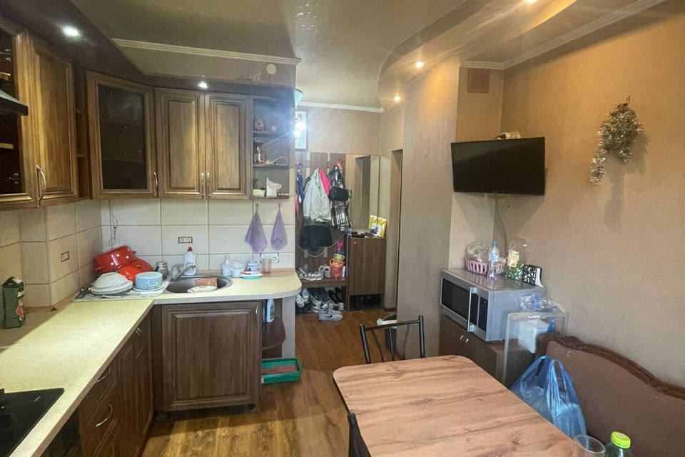 Продаётся 3-комнатная квартира, 65 м²