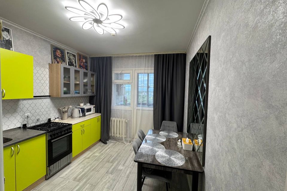 Продаётся 1-комнатная квартира, 41.5 м²