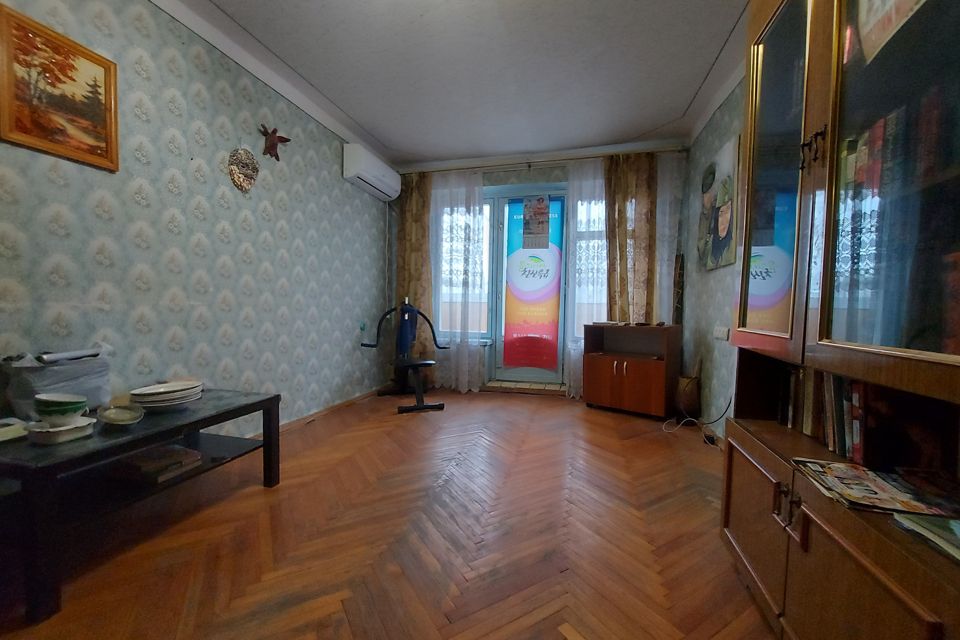 Продаётся 3-комнатная квартира, 54.3 м²