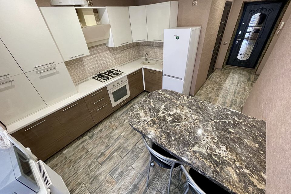 Продаётся 1-комнатная квартира, 40.3 м²