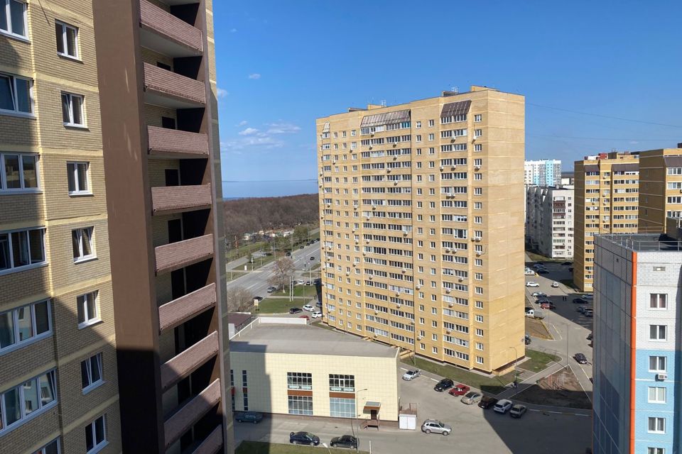 Продаётся 1-комнатная квартира, 41.2 м²