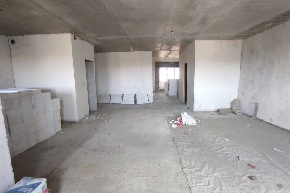 Продаётся 3-комнатная квартира, 90.5 м²