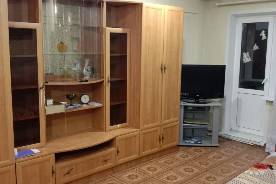 Продаётся 3-комнатная квартира, 59.7 м²
