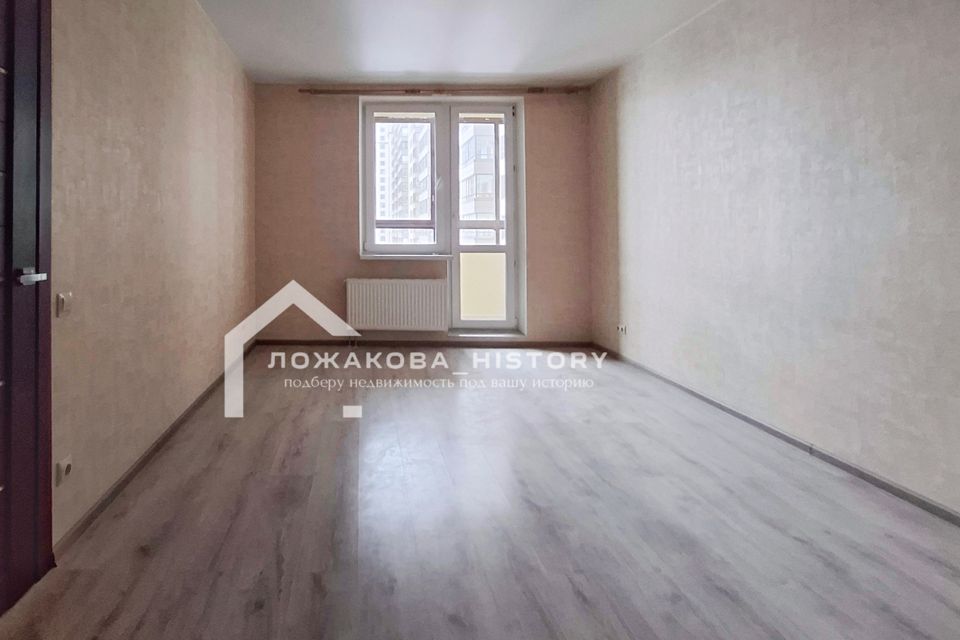 Продаётся 1-комнатная квартира, 37.8 м²