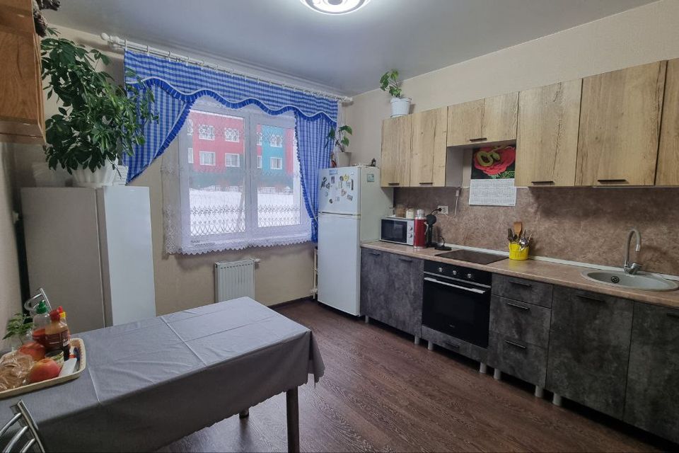 Продаётся 2-комнатная квартира, 58.9 м²