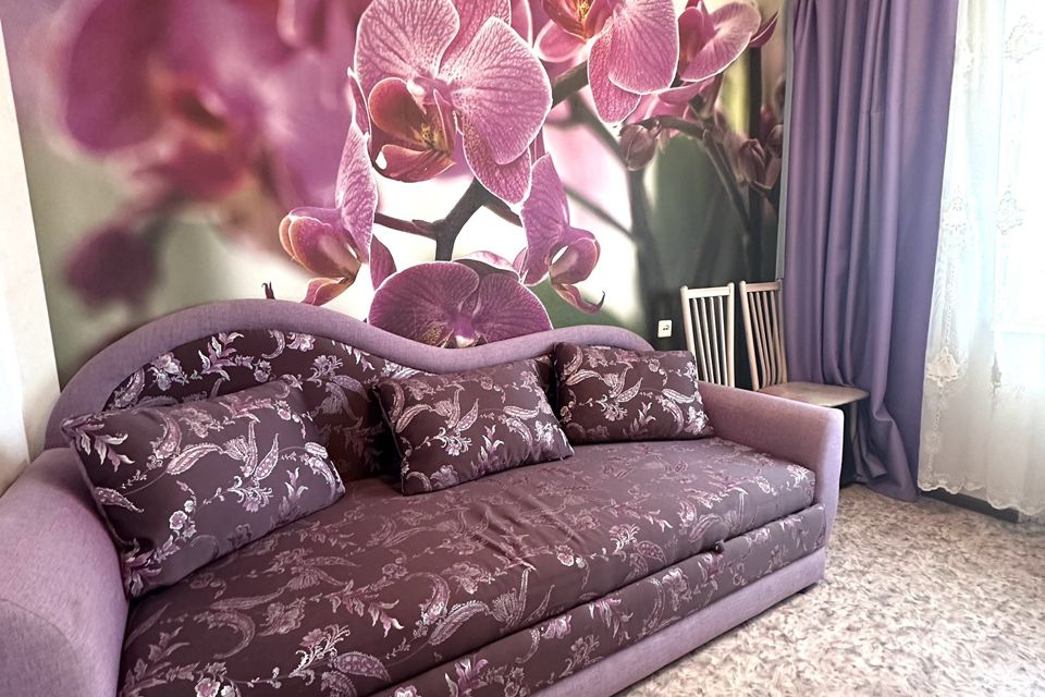 Продаётся 3-комнатная квартира, 57.6 м²