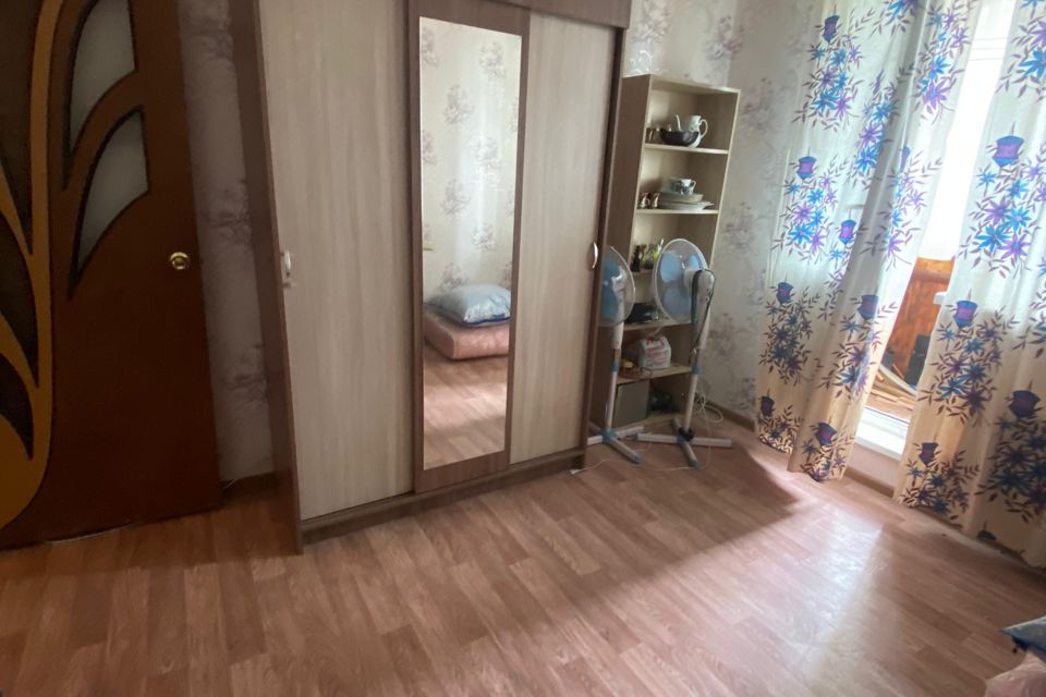 Продаётся 3-комнатная квартира, 61.6 м²
