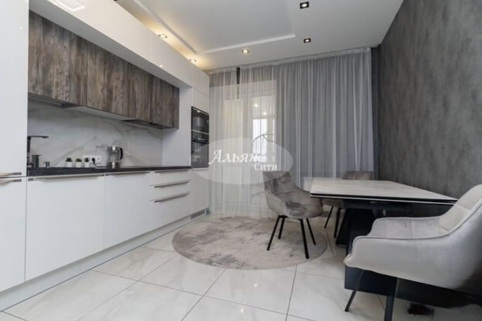 Продаётся 3-комнатная квартира, 70 м²