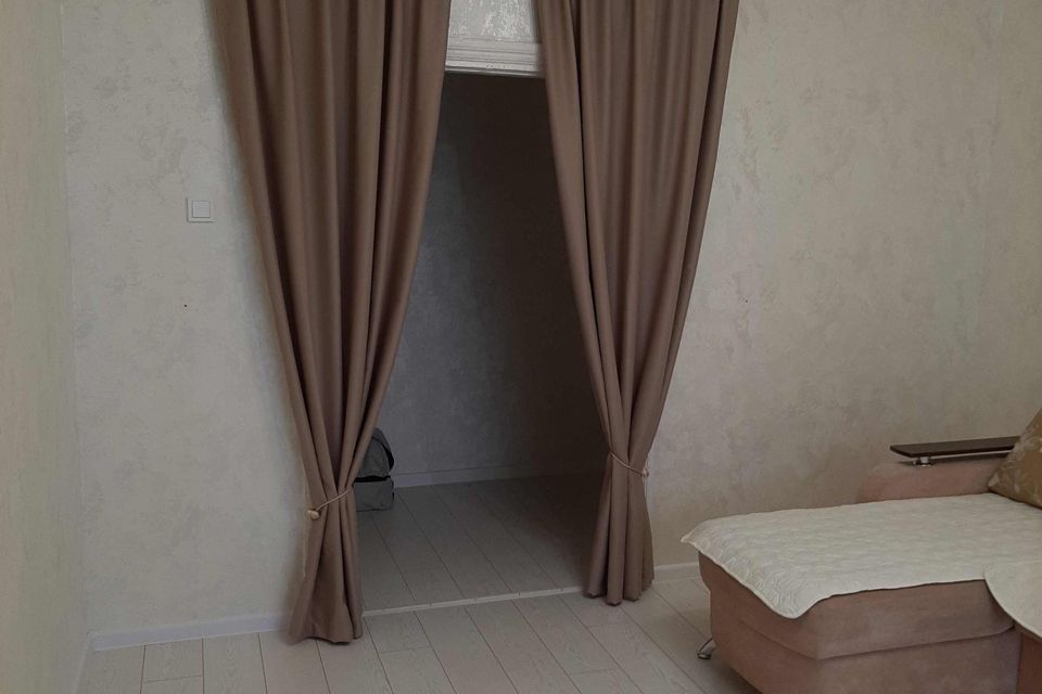 Продаётся 3-комнатная квартира, 64 м²
