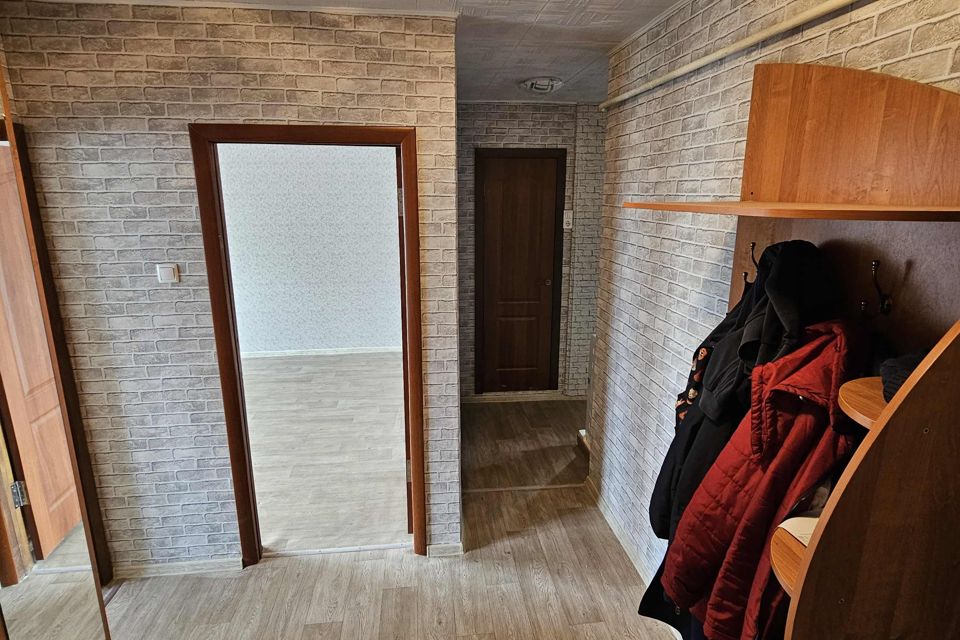 Продаётся 3-комнатная квартира, 69.7 м²