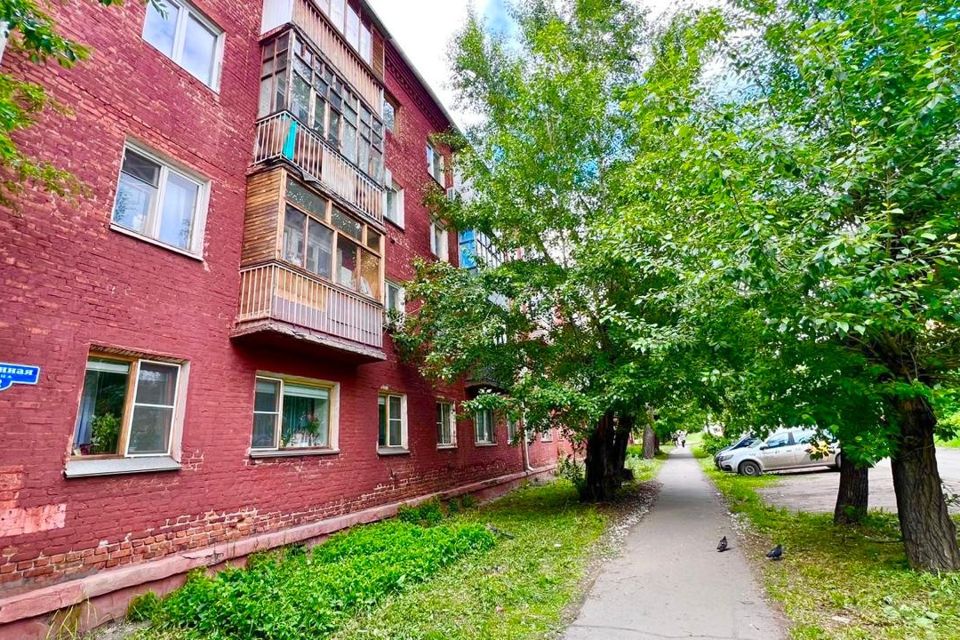 Продаётся 2-комнатная квартира, 42 м²