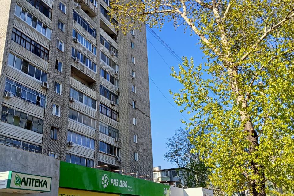Продаётся 2-комнатная квартира, 49.2 м²