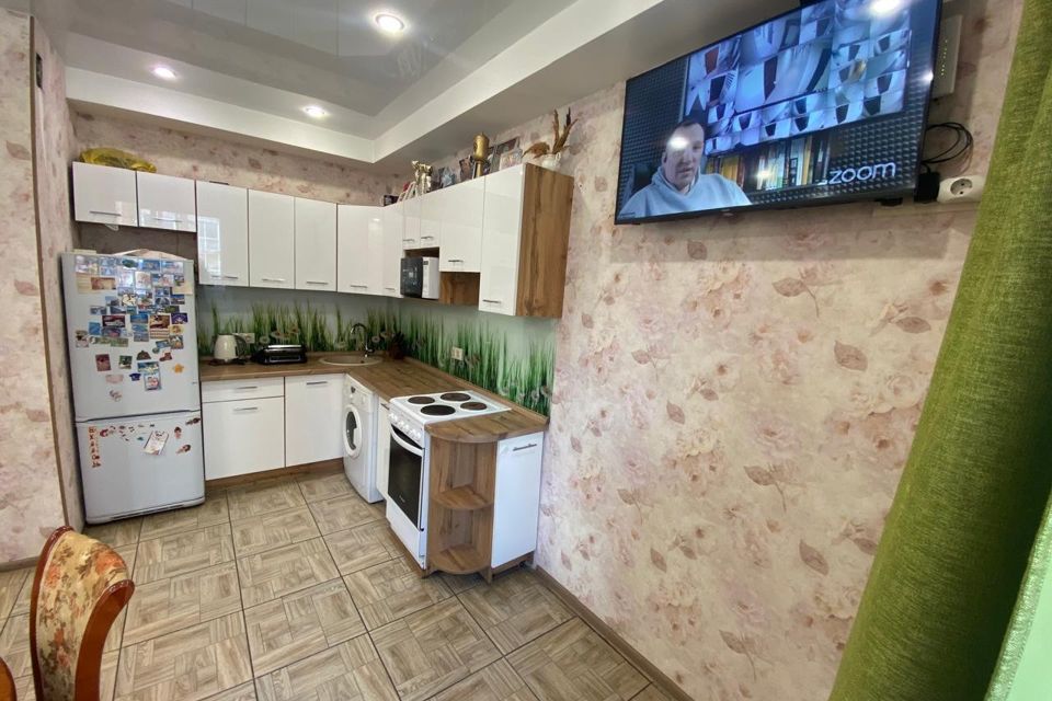 Продаётся 3-комнатная квартира, 60.3 м²
