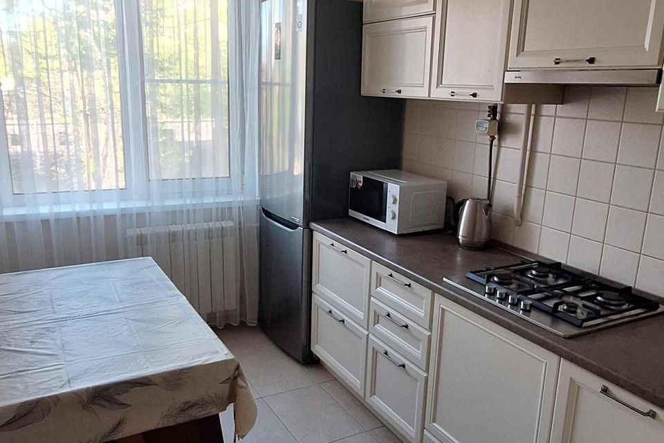 Сдаётся 3-комнатная квартира, 65 м²