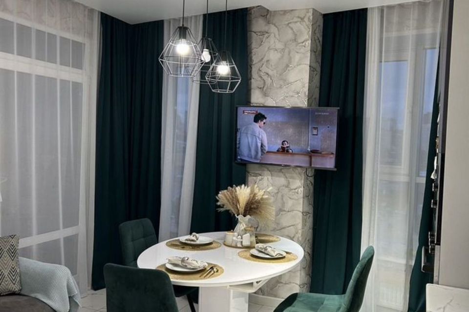 Продаётся 4-комнатная квартира, 80 м²