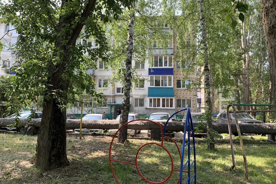 Продаётся 3-комнатная квартира, 48.2 м²