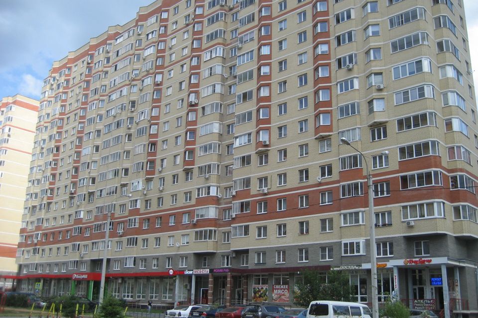 Продаётся 2-комнатная квартира, 59.6 м²