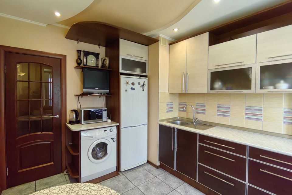 Продаётся 3-комнатная квартира, 65 м²