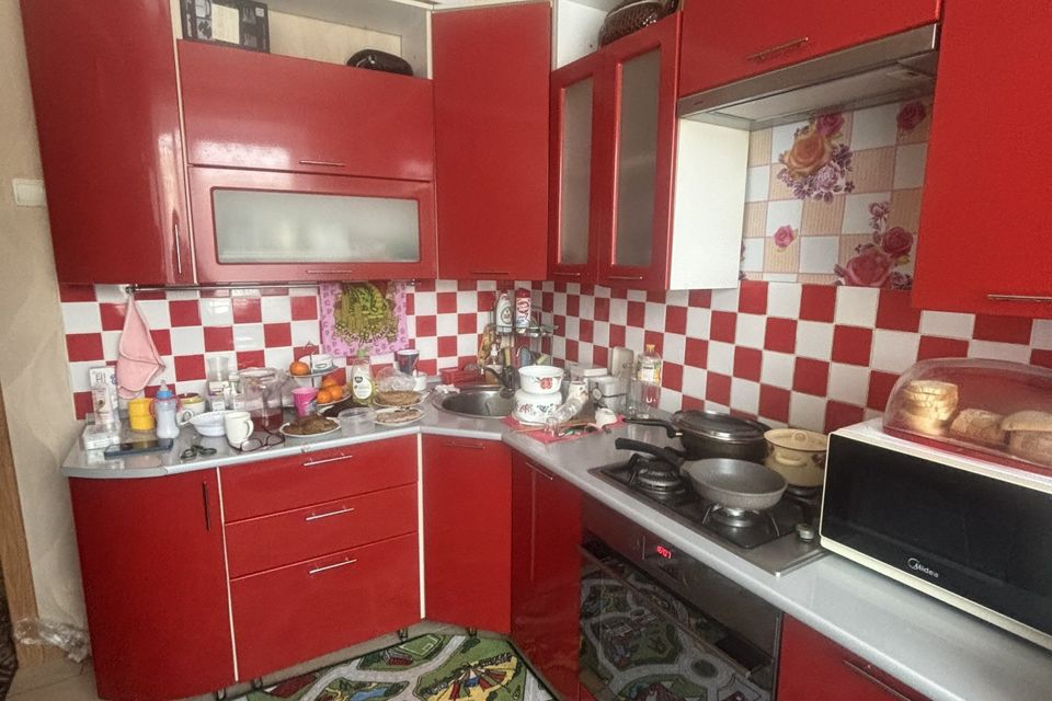 Продаётся 3-комнатная квартира, 63 м²