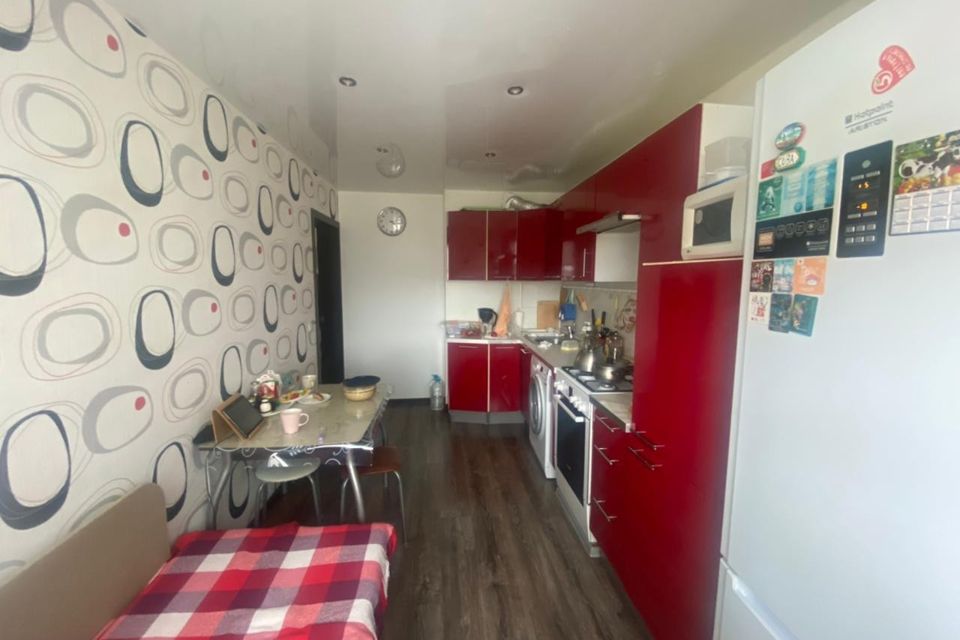 Продаётся 2-комнатная квартира, 63.5 м²