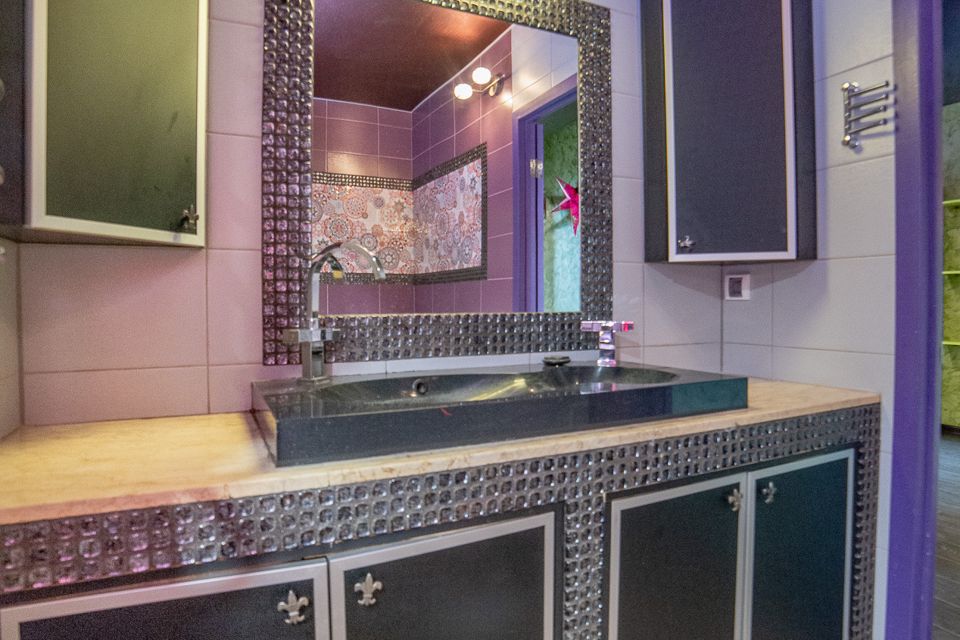Продаётся 4-комнатная квартира, 132.6 м²