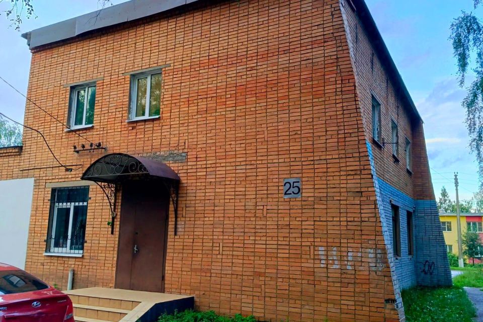 Продаётся 4-комнатная квартира, 86.8 м²