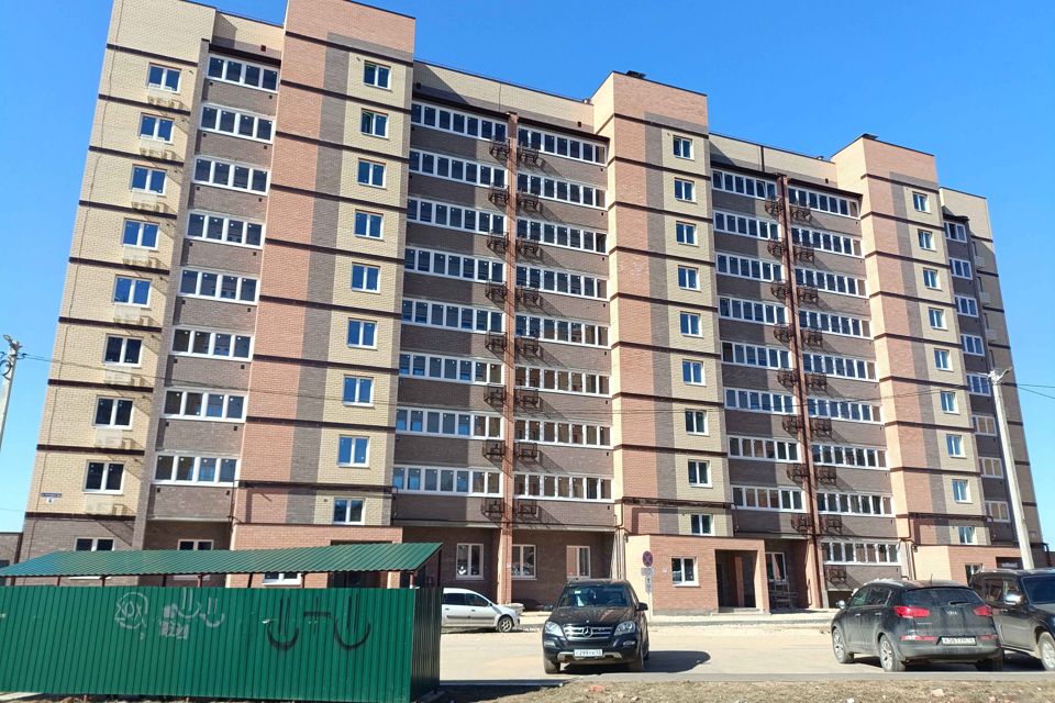 Продаётся 2-комнатная квартира, 64.2 м²