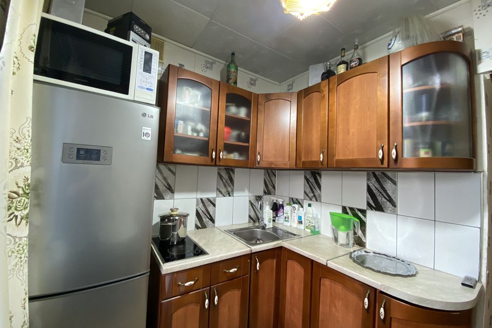 Продаётся 3-комнатная квартира, 58.2 м²