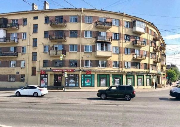 Продаётся комната в 3-комн. квартире, 11 м²