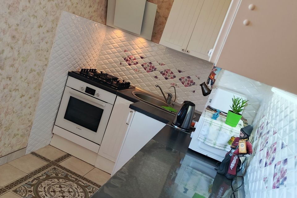 Продаётся 2-комнатная квартира, 50.2 м²