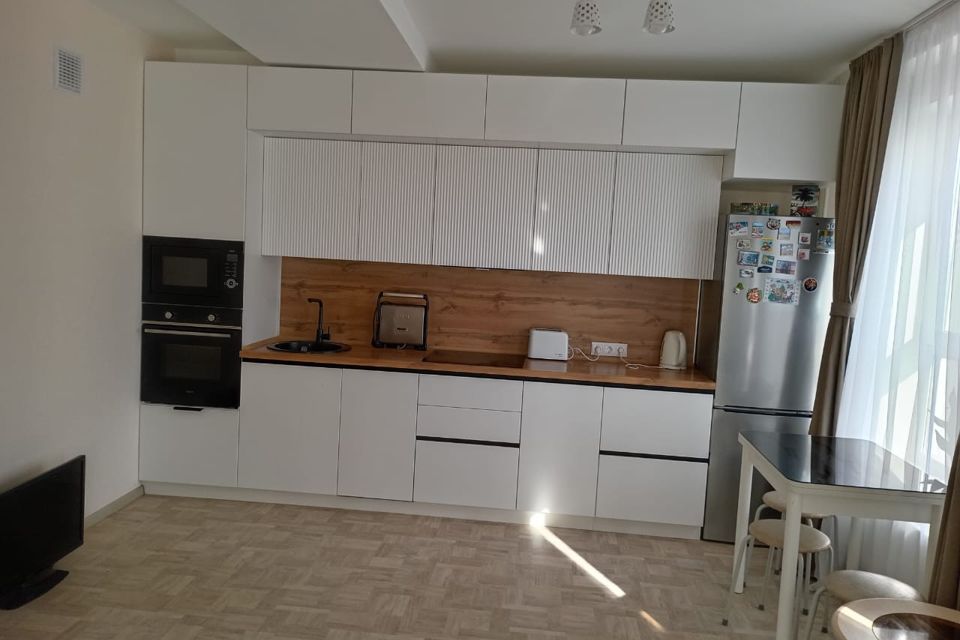 Продаётся 2-комнатная квартира, 56 м²