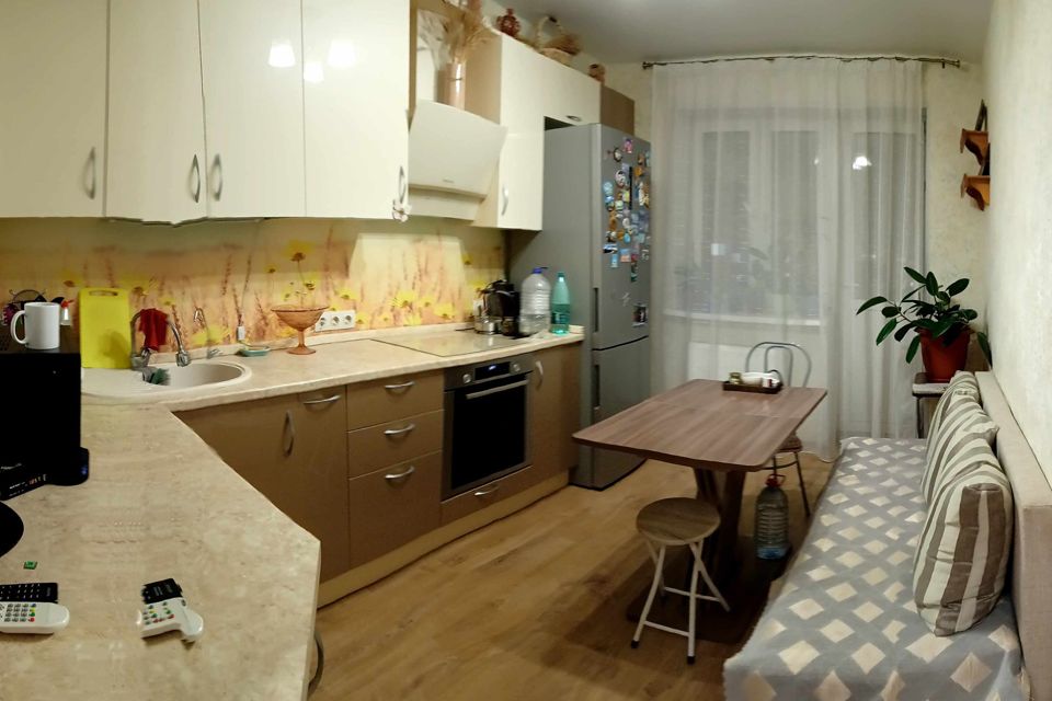 Продаётся 2-комнатная квартира, 56.1 м²
