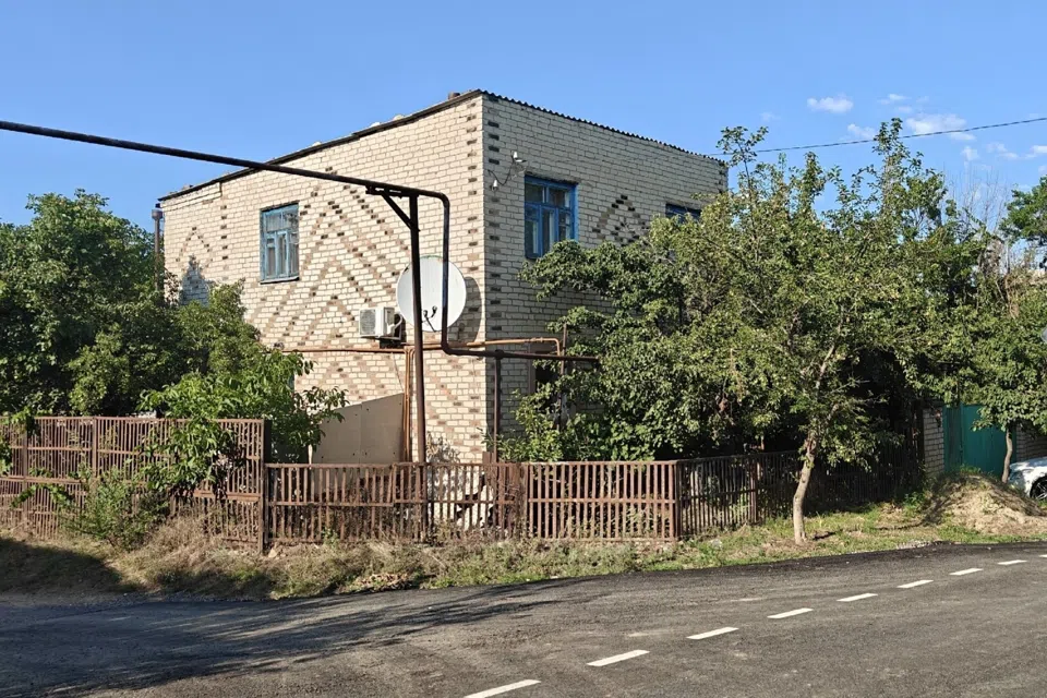 Продаётся 2-этажный дом, 157 м²