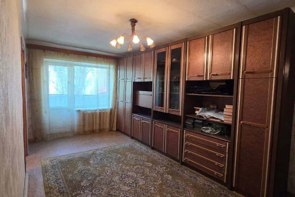Продаётся 3-комнатная квартира, 56 м²