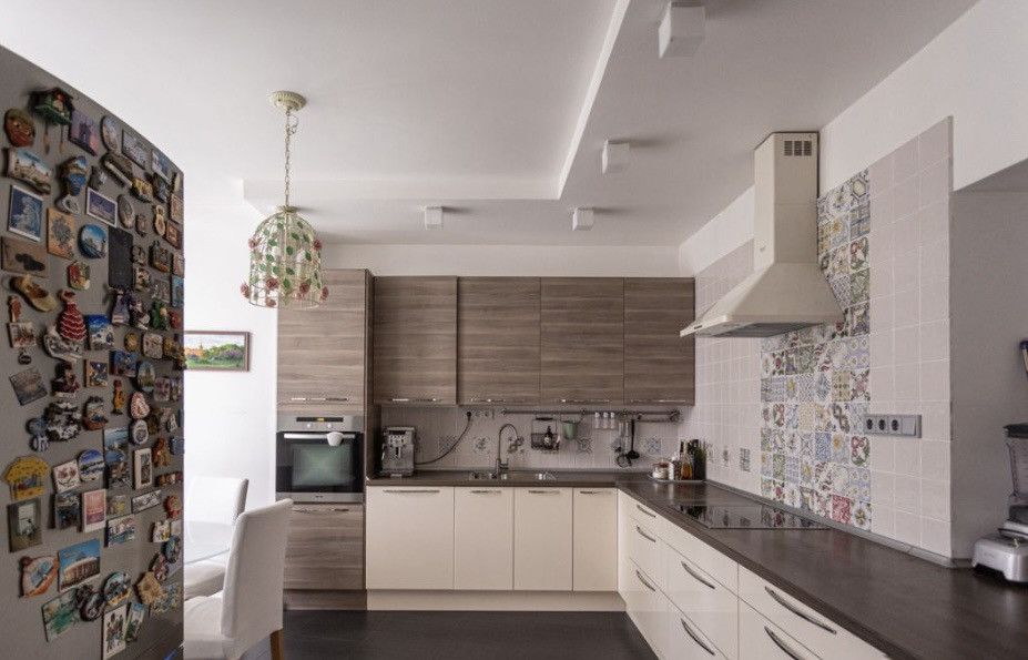 Сдаётся 5-комнатная квартира, 250 м²