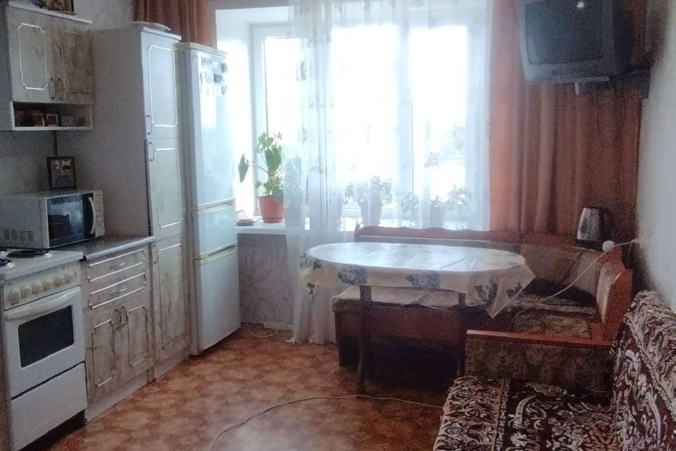 Продаётся 3-комнатная квартира, 75 м²