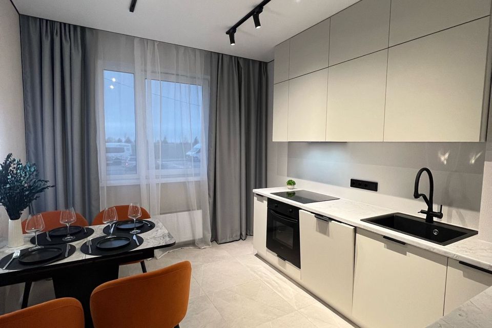 Продаётся 2-комнатная квартира, 62 м²