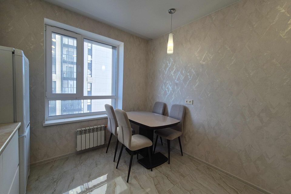 Продаётся 1-комнатная квартира, 36.5 м²
