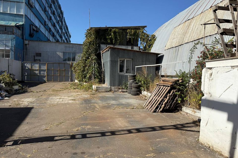 Продаётся склад, 680 м²