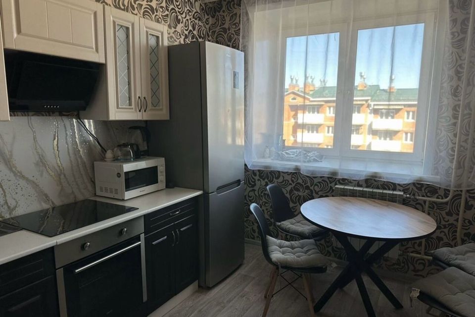 Продаётся 1-комнатная квартира, 38 м²