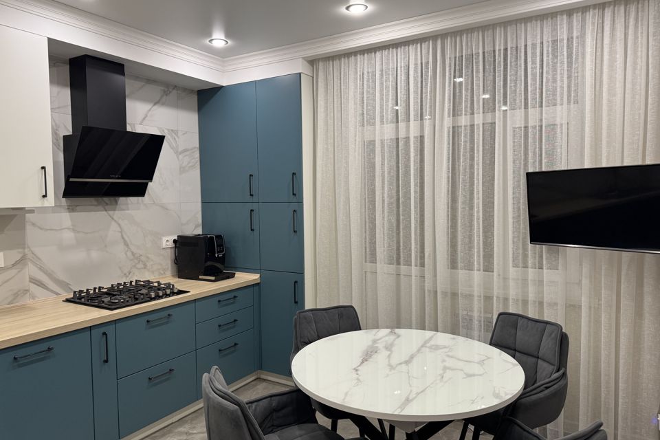 Продаётся 2-комнатная квартира, 61.5 м²