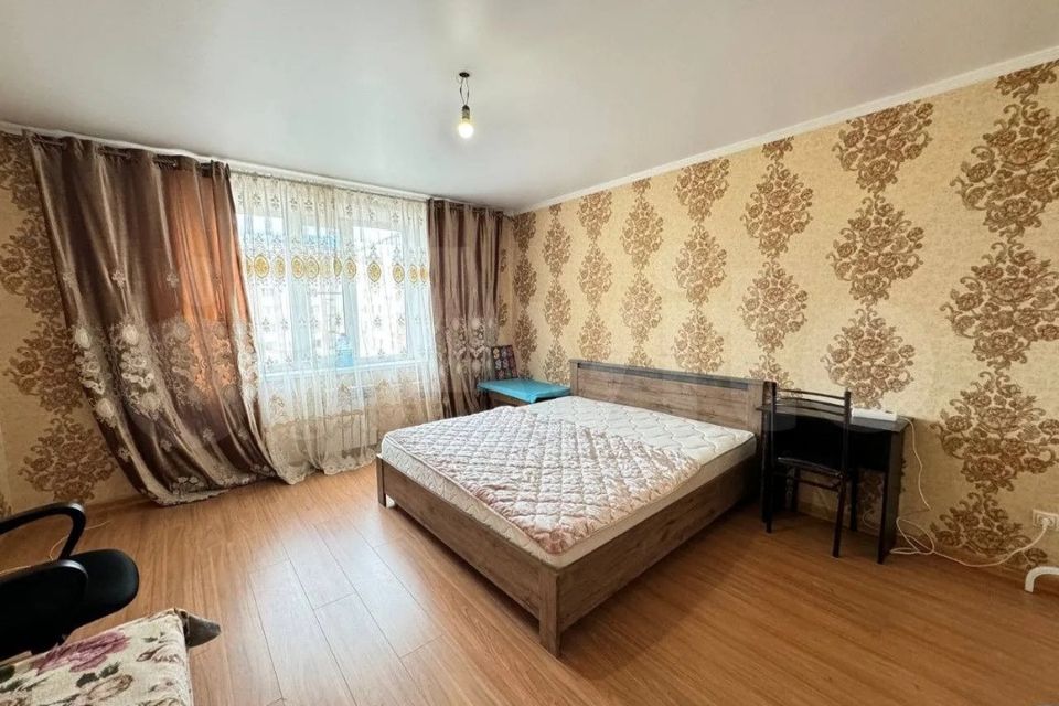 Продаётся 3-комнатная квартира, 100 м²