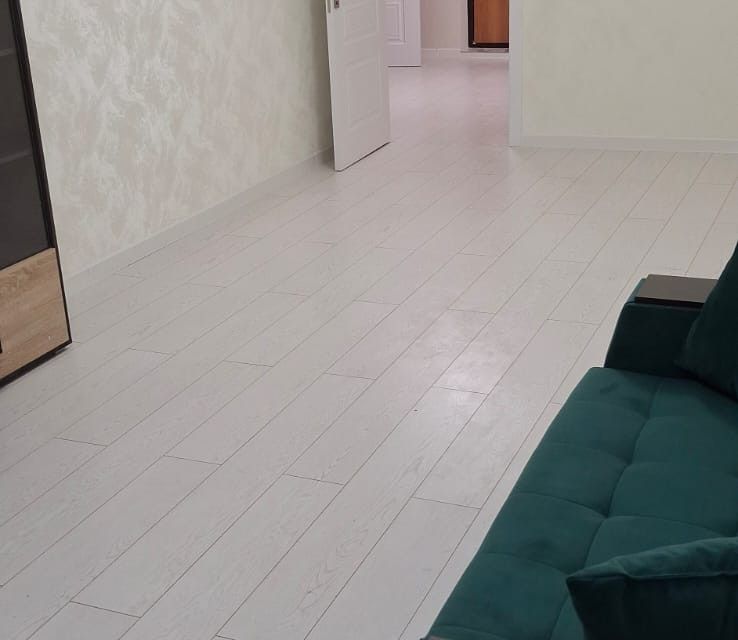 Продаётся 1-комнатная квартира, 54 м²