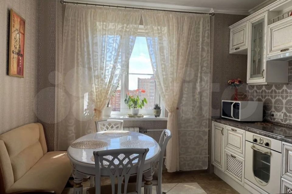 Продаётся 3-комнатная квартира, 68 м²